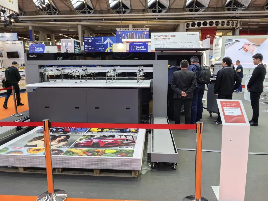 草莓社区色版HTA2500ROBO